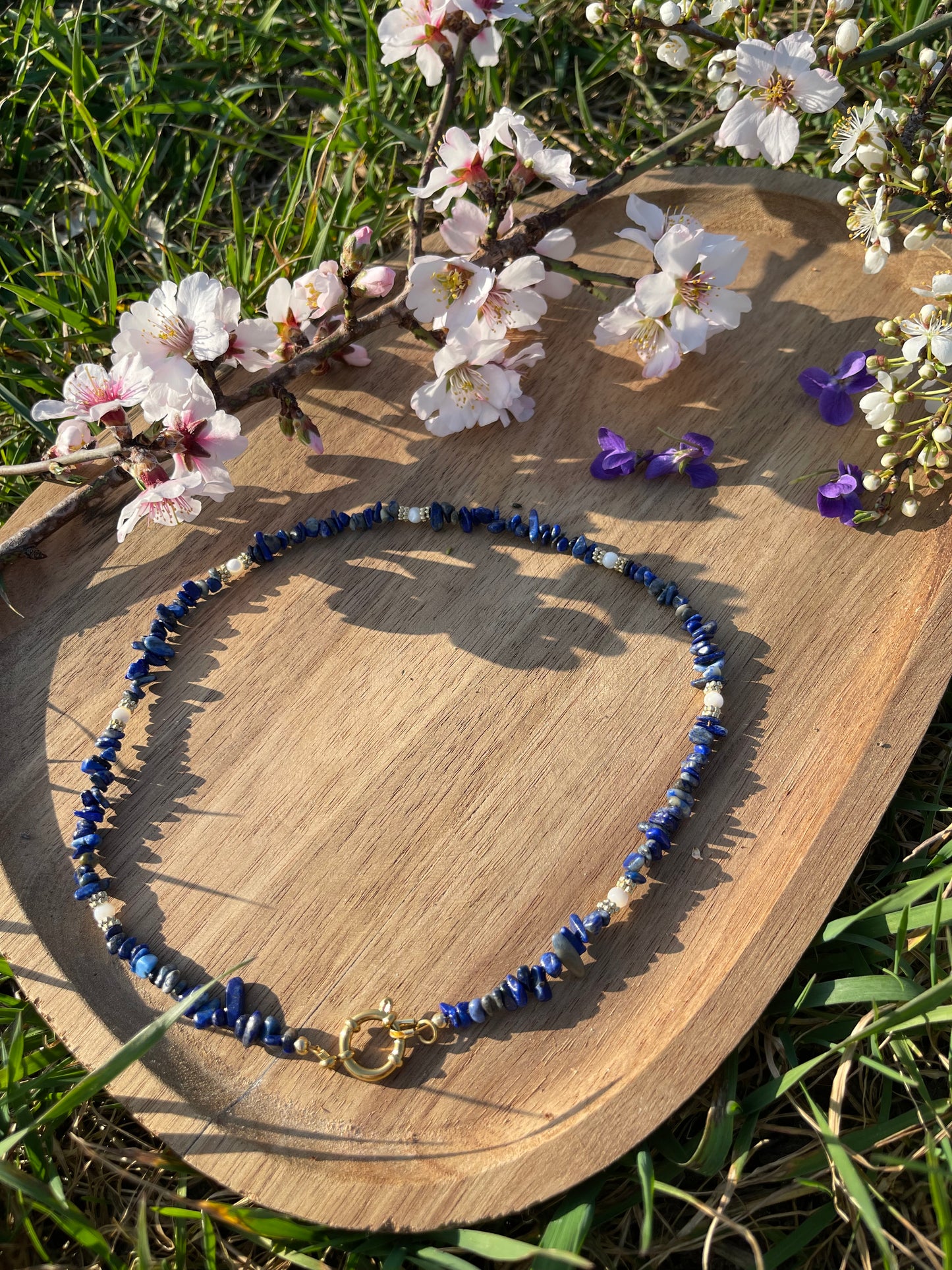Collier lapis-lazuli en pierre naturelle – Modèle Agapanthe