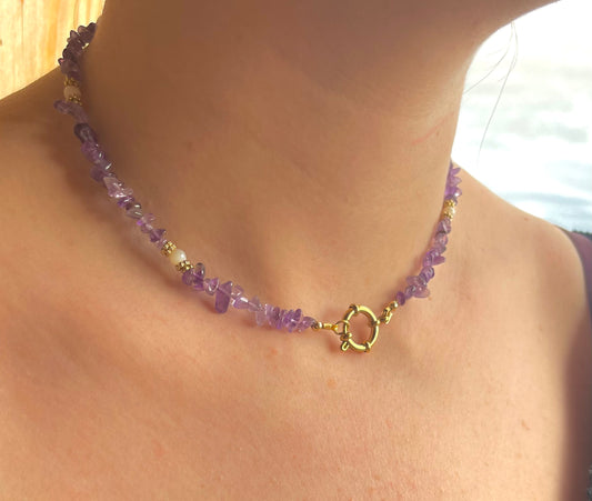 Collier améthyste en pierre naturelle – Modèle Violette